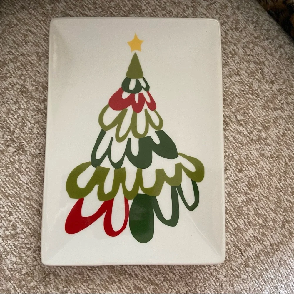 CRATE & BARREL Jolly Tree APPETIZER PLATES By Jane Dixon 2016 Set Of 4 Festive